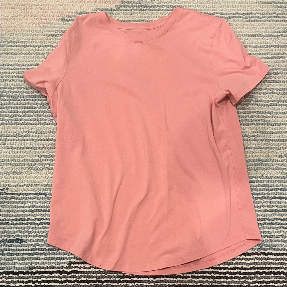 lululemon athletica Short Sleeve Crewneck Tee in Coral Pink